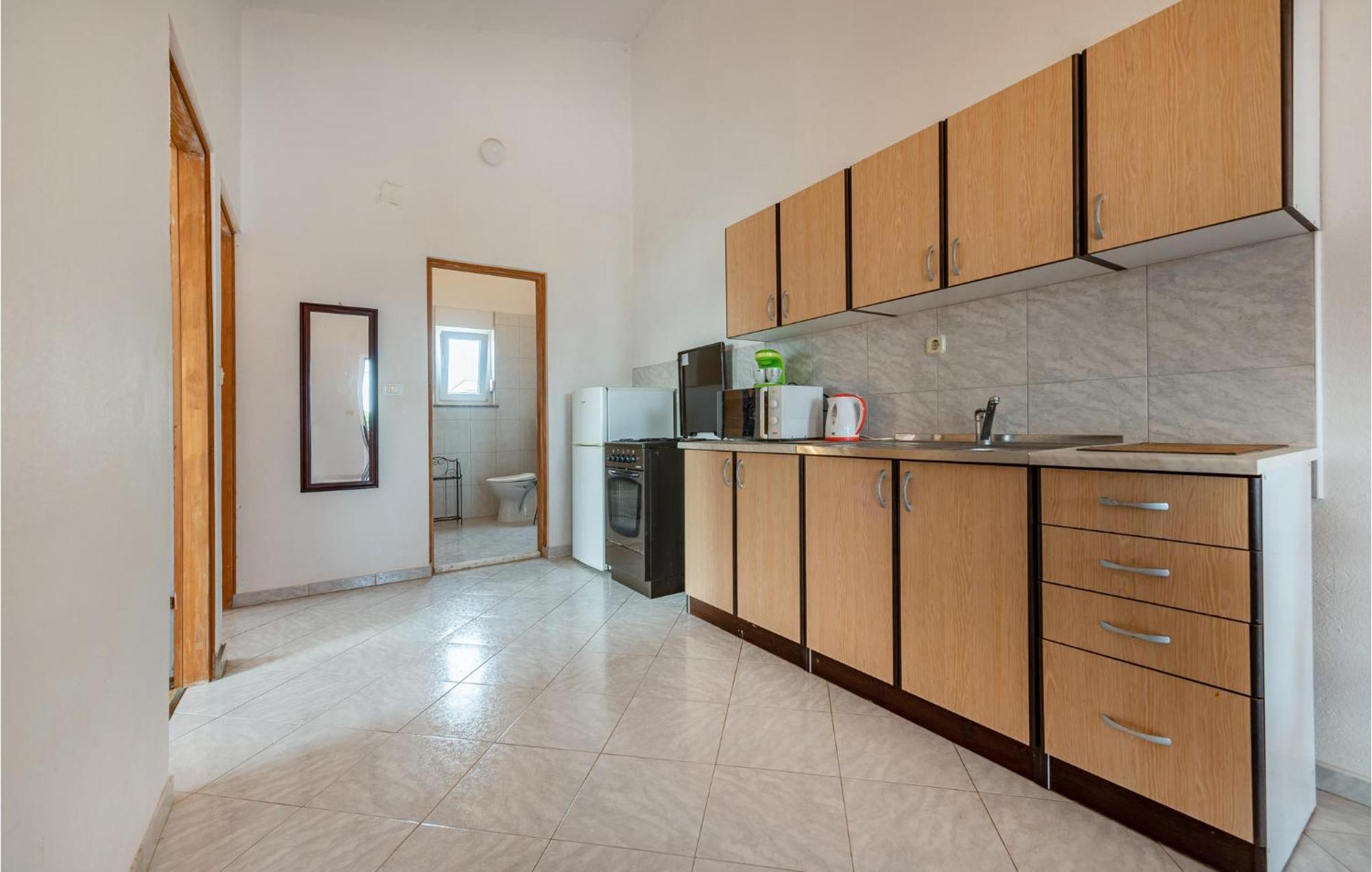 Beautiful Apartment In Vir With Wifi Экстерьер фото